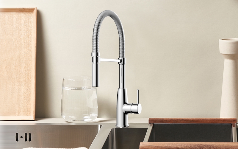 FK8364 Single Handle Pull-down Kitchen Faucet