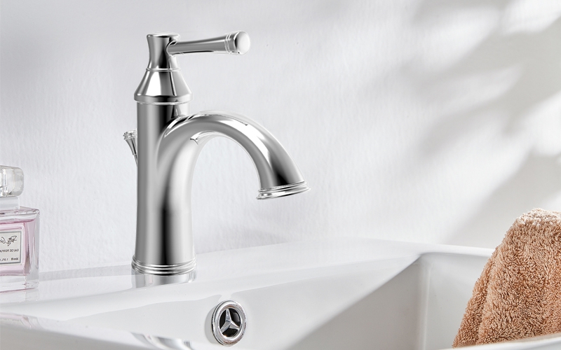 FB1303 Single Handle Lavatory Faucet